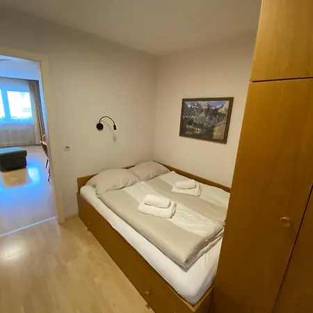 Haus Excelsior 6 דירה *